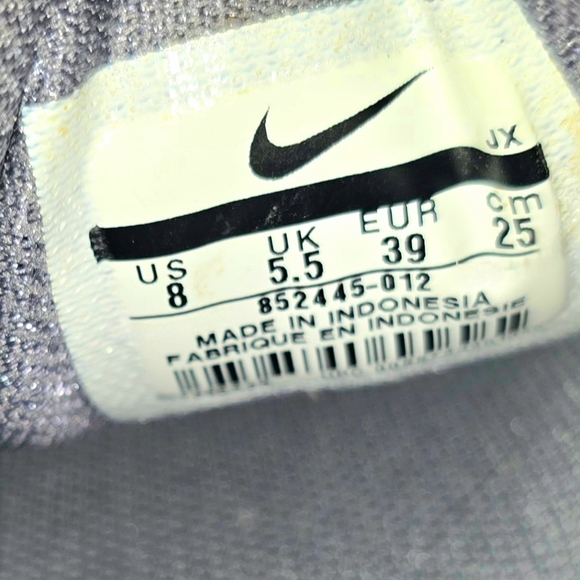 Women's Nike Air Max Dynasty 2 Running Shoes (Grey/Pink - Size 8) - Picture 8 of 9